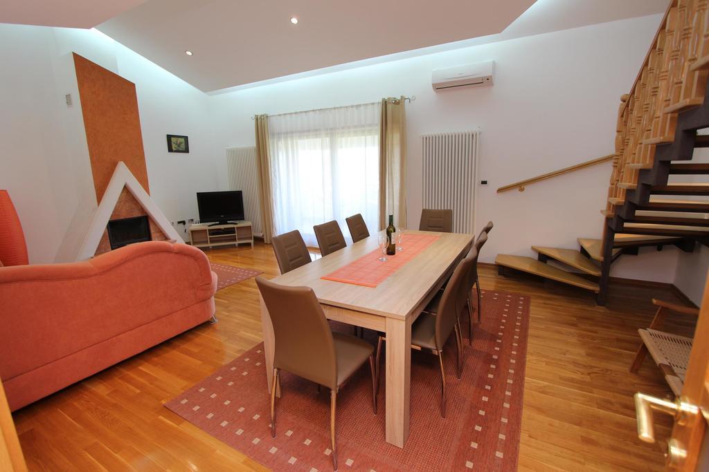 Apartment Villa Nera Pula Exterior foto